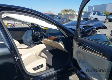 2017 BMW 530I из США, поврежденный, VIN WBAJA5C39HG896562